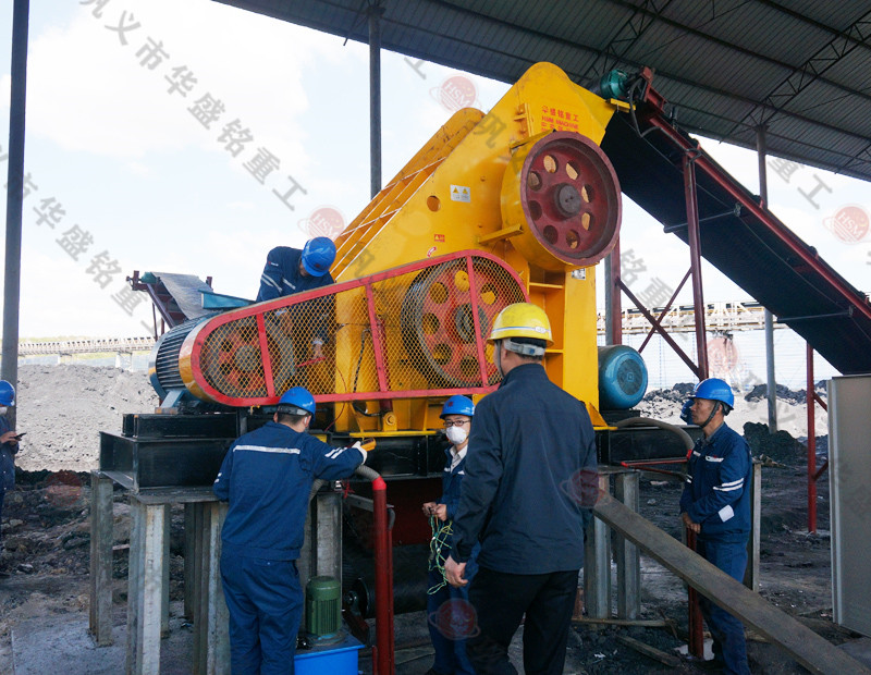 煤矸石雙級粉碎機的出料粒度能達(dá)到多少？